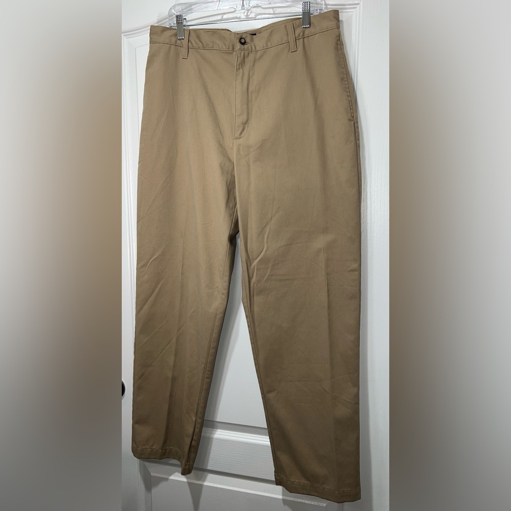 Austin Clothing Co. Khaki Pants Mens Medium 36Wx32L